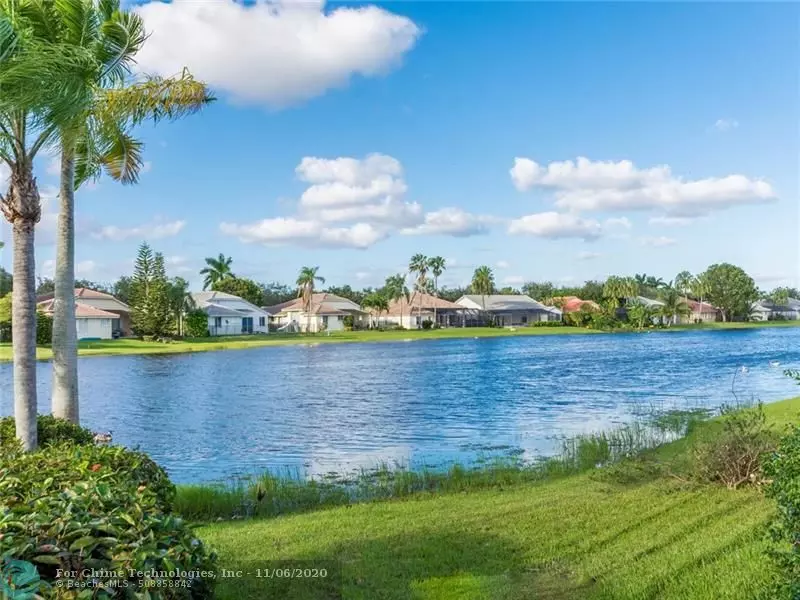 2811 Oakbrook Mnr, Weston, FL 33332