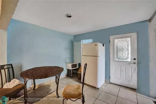 Lake Worth, FL 33461,301 Randolph Ct