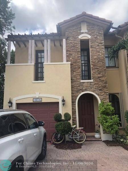10276 NW 30th Ter, Doral, FL 33172