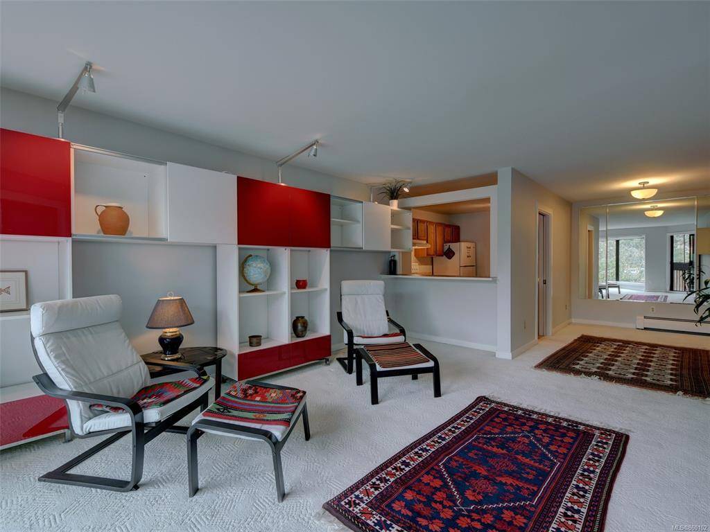Victoria, BC V9A 3R7,630 Seaforth St #307