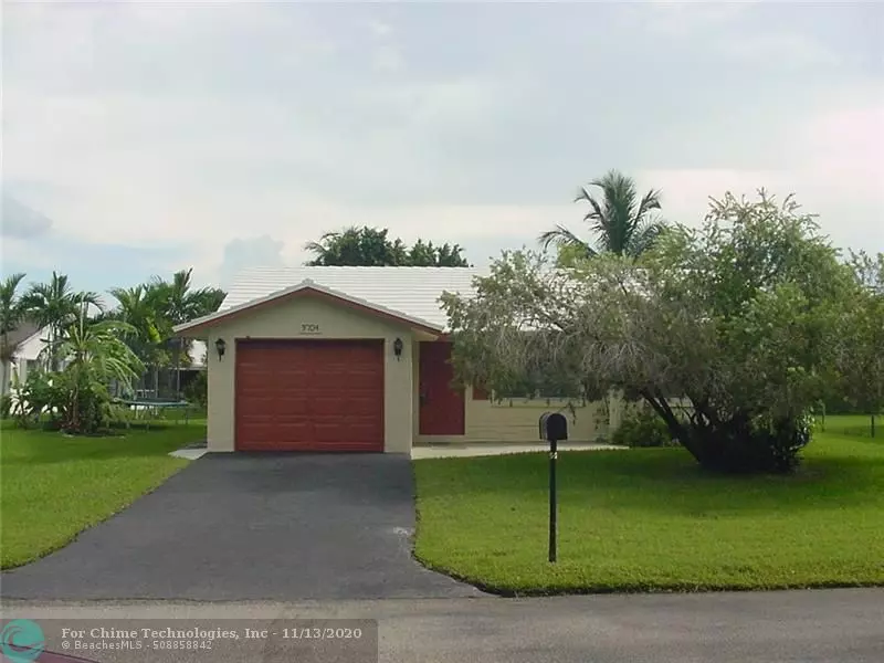 9704 NW 71 St, Tamarac, FL 33321