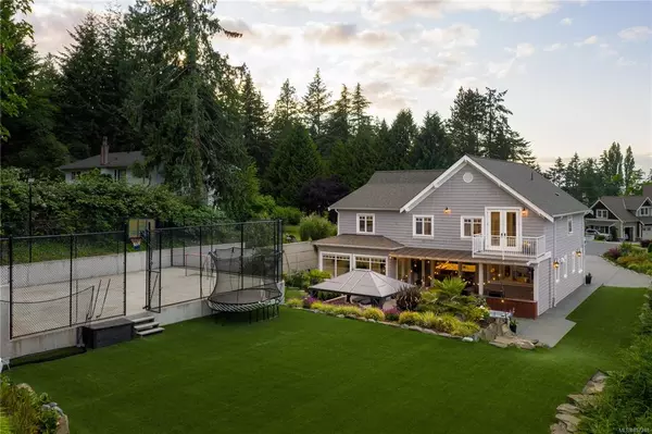 North Saanich, BC V8L 1G5,1957 Llewellyn Pl