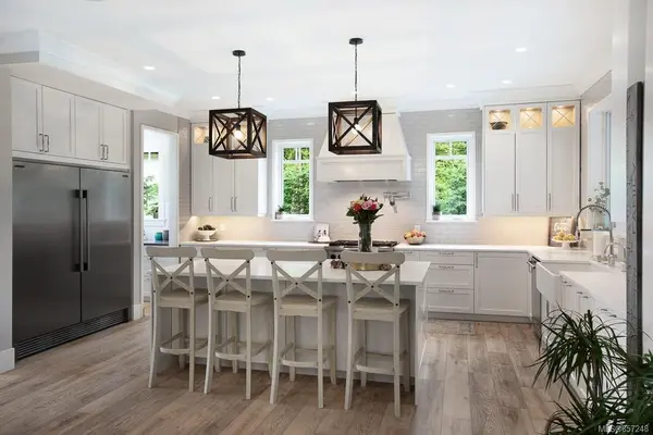 North Saanich, BC V8L 1G5,1957 Llewellyn Pl