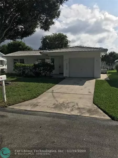 8950 NW 14th St, Plantation, FL 33322