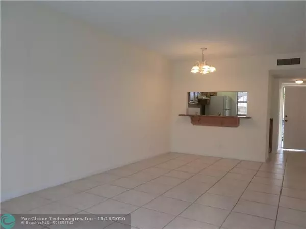 Boca Raton, FL 33433,6796 S Palmetto Cir  #101