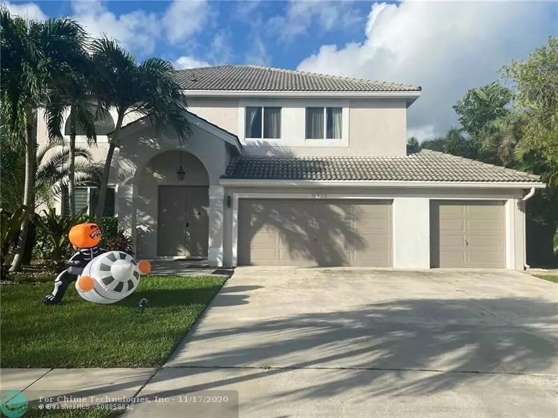 5777 Descartes Cir, Boynton Beach, FL 33472