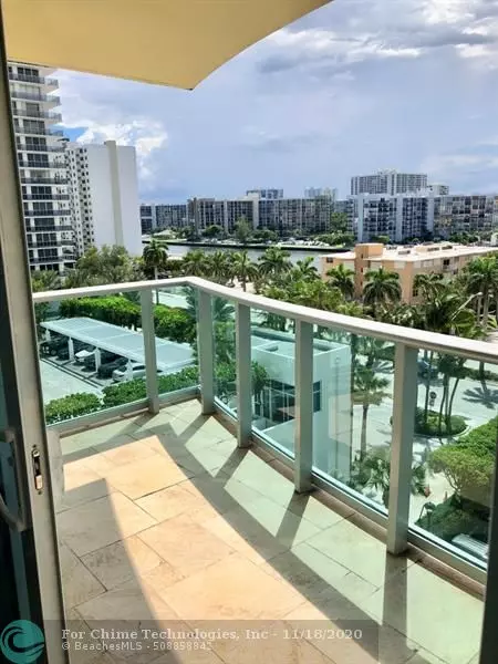 Hollywood, FL 33019,2501 S Ocean Dr  #726