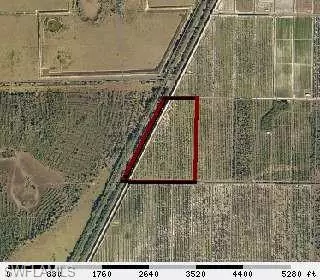 Sears RD, Labelle, FL 33935