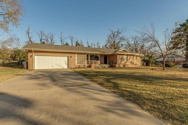 1212 N Chisholm Road, Oklahoma City, OK 73127