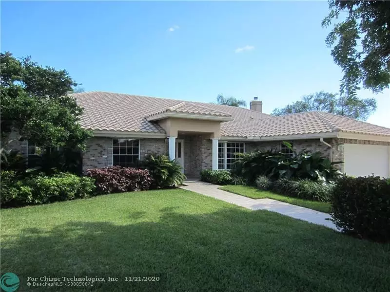 21298 Sweetwater Ln N, Boca Raton, FL 33428