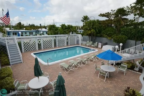 Lauderdale By The Sea, FL 33308,4228 N Ocean Dr  #32