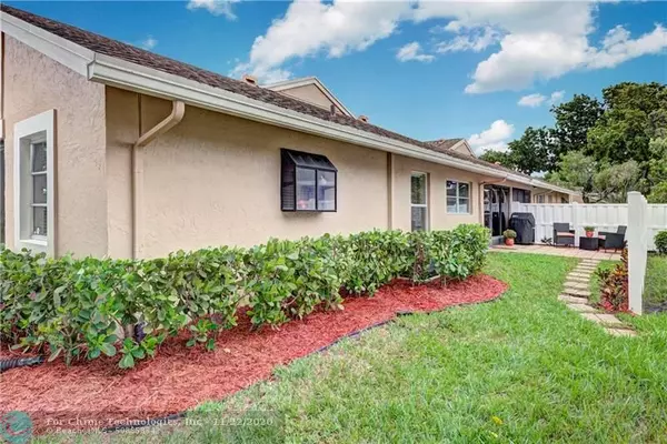 Boca Raton, FL 33496,8180 Sweetbriar Way