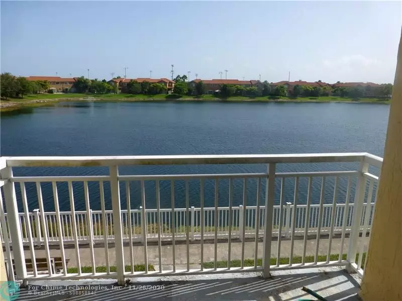 Cutler Bay, FL 33189,8590 SW 212th St  #212