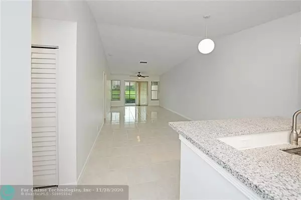 Boca Raton, FL 33496,8960 Meadowlark Way  #C