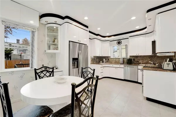 Brooklyn, NY 11230,1558 East 10 ST