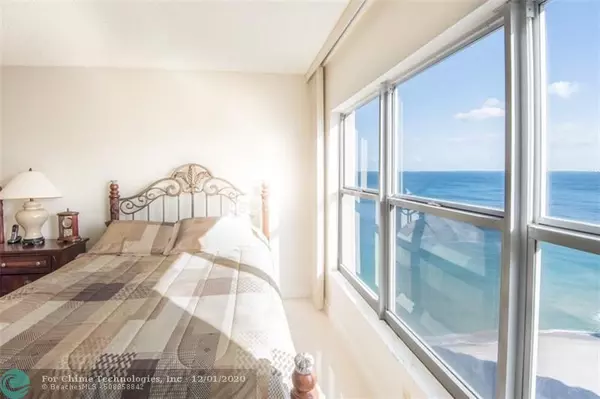 Fort Lauderdale, FL 33308,3550 Galt Ocean Dr  #1702