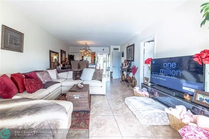 912 Pine Dr  #107, Pompano Beach, FL 33060