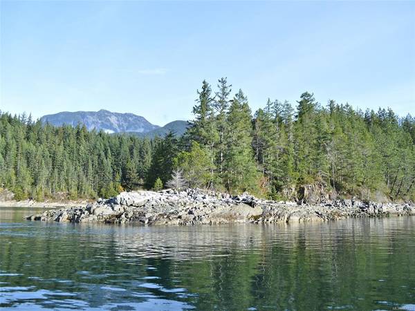 Sonora Island, BC V0P 1W0,DL 1445 Dent Island