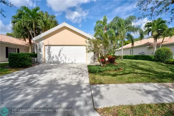 4781 Temple Dr, Delray Beach, FL 33445