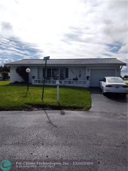 1241 NW 85th Ter, Plantation, FL 33322