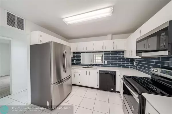 Sunrise, FL 33326,337 Lakeside Ct