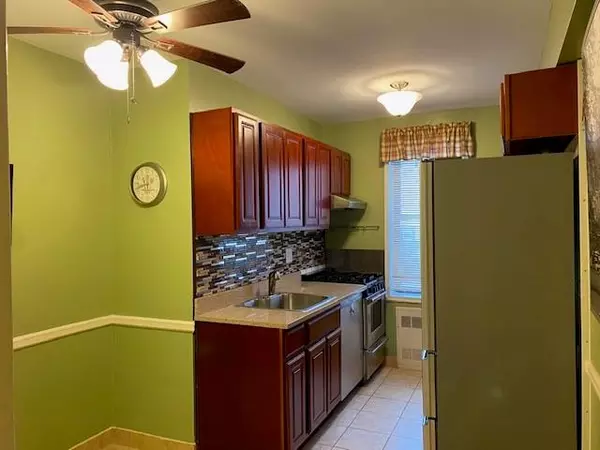 Brooklyn, NY 11229,2260 Burnett ST #2J