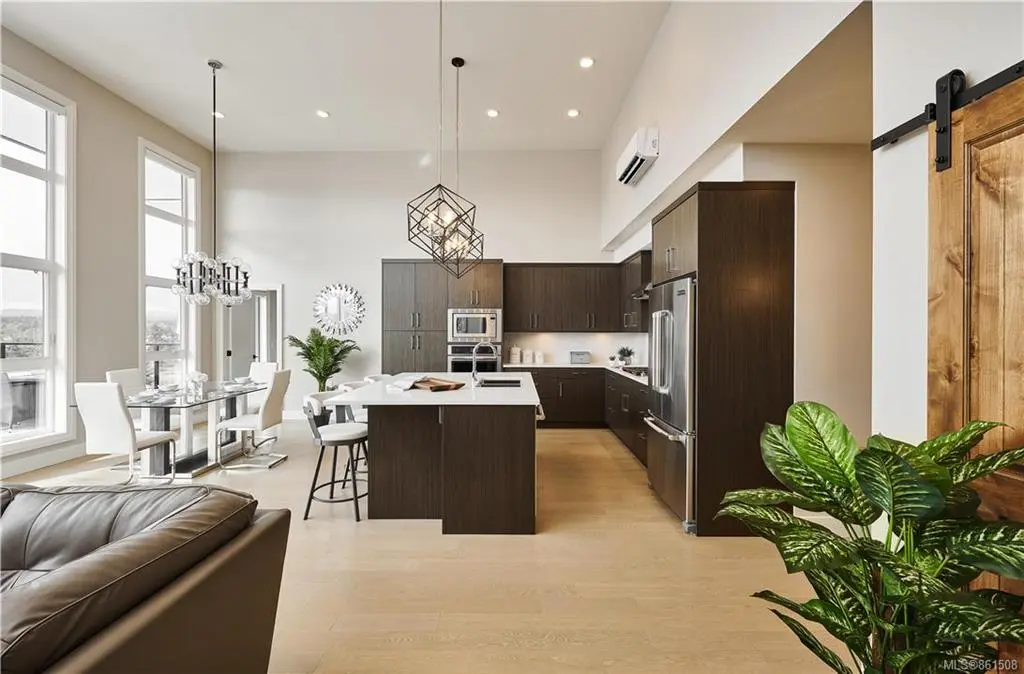 Saanich, BC V8Z 0G3,741 Travino Lane #605