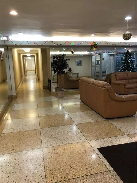 3178 Nostrand AVE #4E, Brooklyn, NY 11229