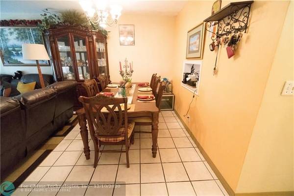 Plantation, FL 33313,5495 NW 10th Ct  #203