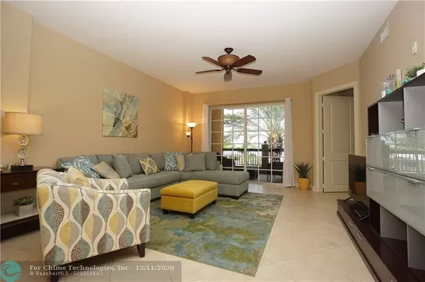 Lauderdale By The Sea, FL 33308,4445 El Mar Dr  #2-304