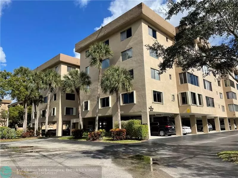 8010 Hampton Blvd  #105, North Lauderdale, FL 33068