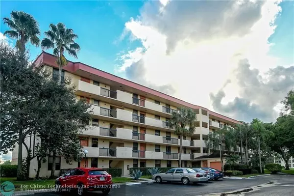 Coconut Creek, FL 33066,2768 Carambola Cir  #301