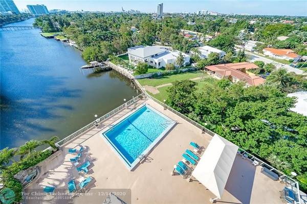 Fort Lauderdale, FL 33316,3000 Holiday Dr  #904