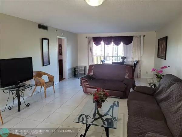 Pompano Beach, FL 33069,2217 Cypress Island Dr  #407