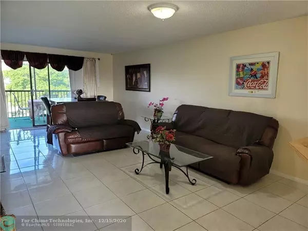 Pompano Beach, FL 33069,2217 Cypress Island Dr  #407