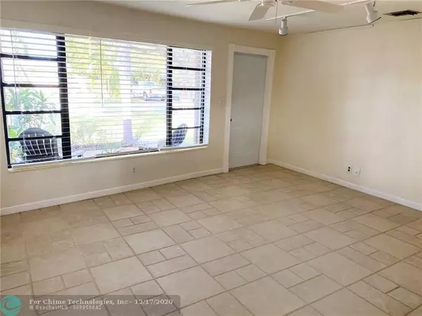 Pompano Beach, FL 33064,1586 NE 30th St