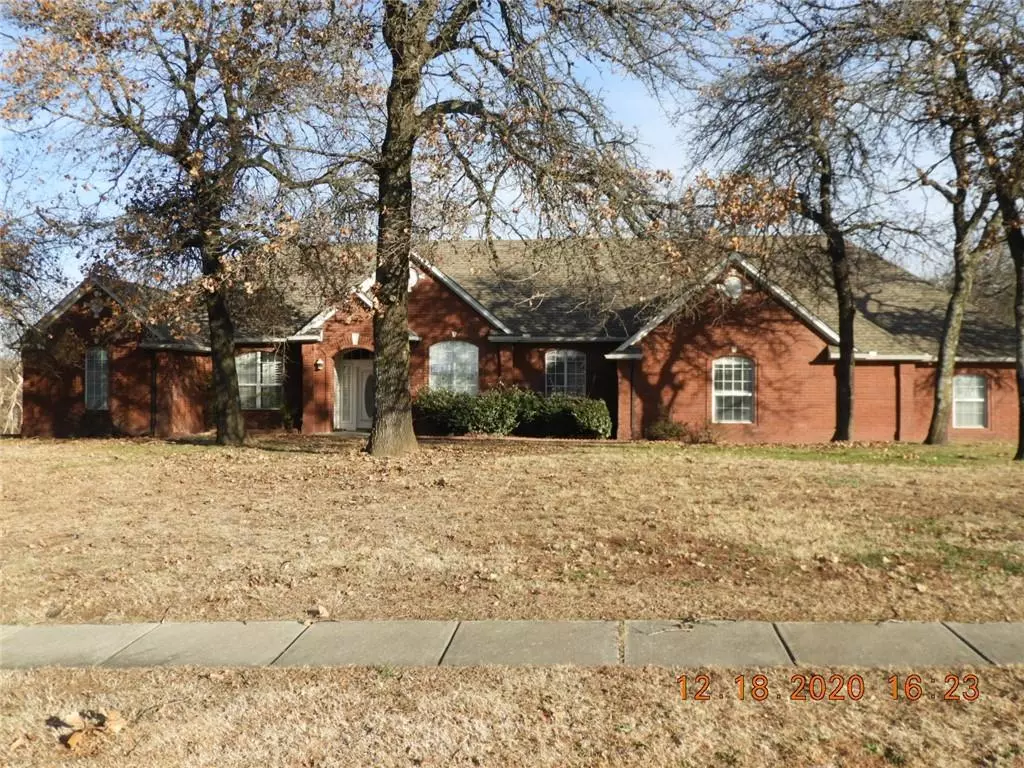 Choctaw, OK 73020,1074 Hidden Valley Lane