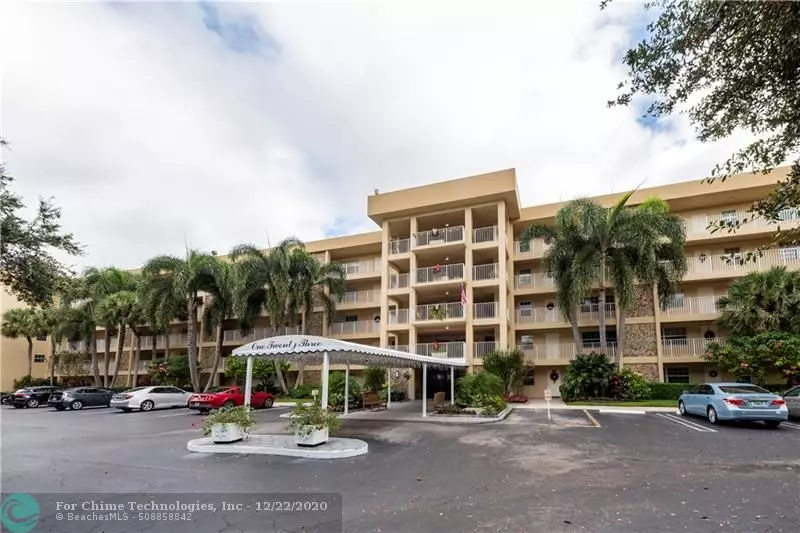 Pompano Beach, FL 33069,804 Cypress Grove Ln  #310