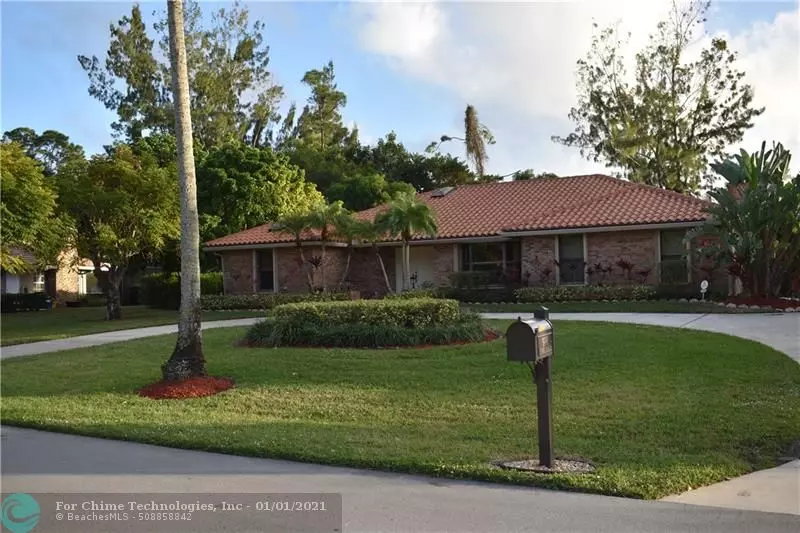 9188 Winding Woods Dr, Lake Worth, FL 33467