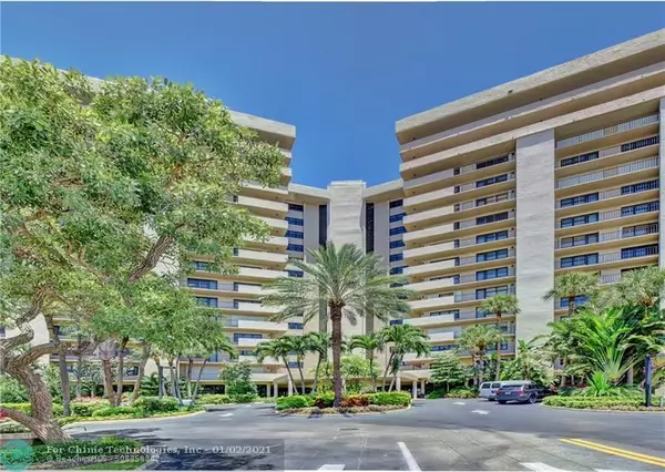 Lauderdale By The Sea, FL 33308,4900 N Ocean Blvd  #404