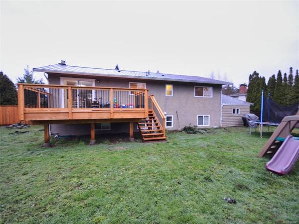 Colwood, BC V9C 2K4,3114 Carran Rd