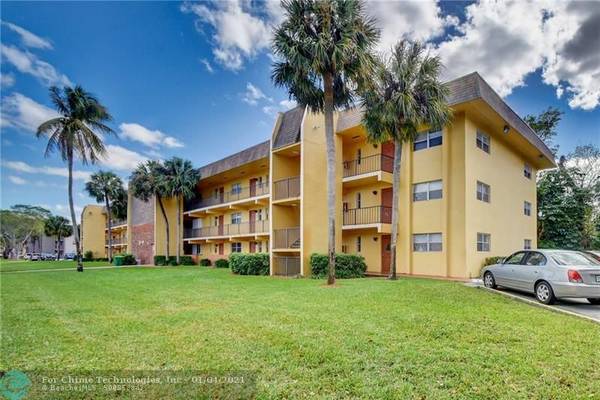 8000 Colony Cir  #304, Tamarac, FL 33321