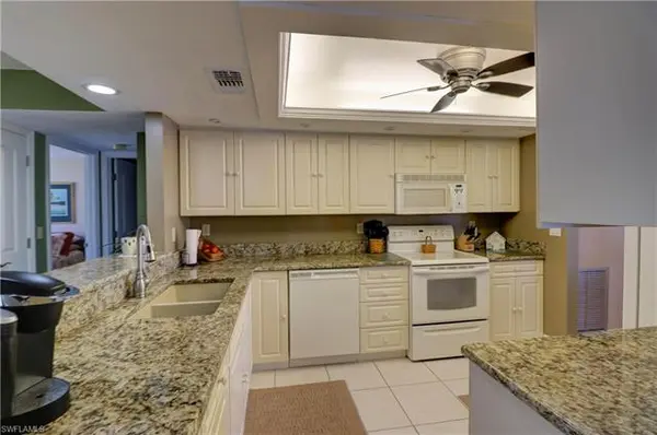 610 Victoria DR #C102, Cape Coral, FL 33904