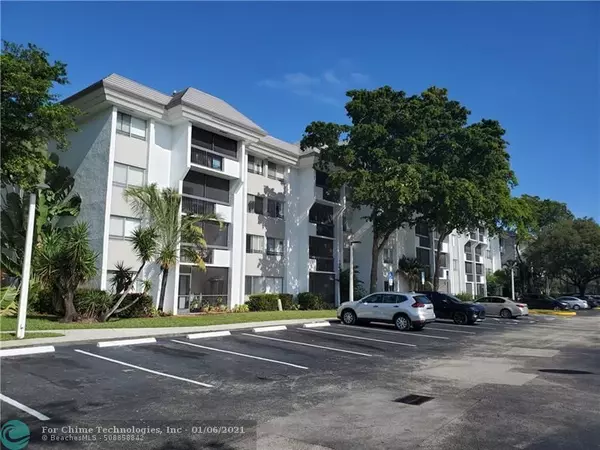 Plantation, FL 33324,711 N Pine Island Rd  #314