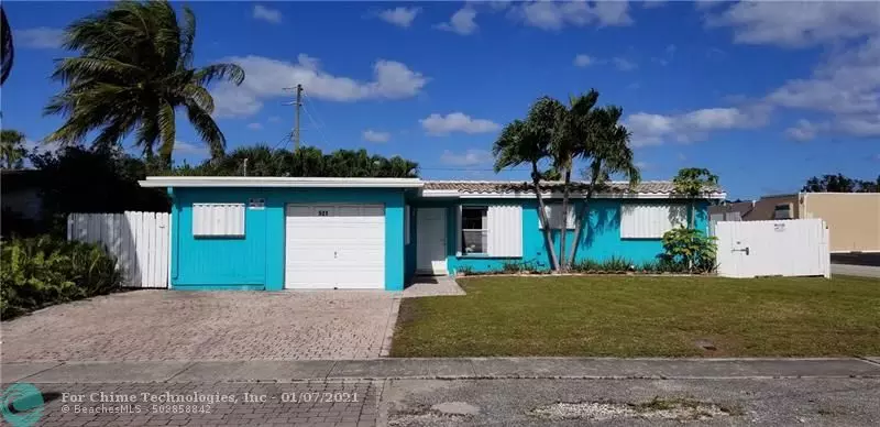 521 SE 13th Ct, Deerfield Beach, FL 33441