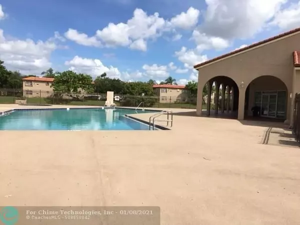 Pembroke Pines, FL 33025,8606 SW 3rd St  #204