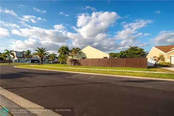 Boca Raton, FL 33433,8311 Dynasty Dr