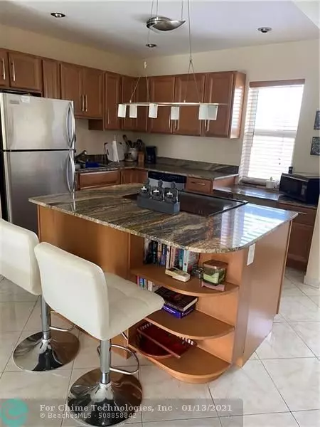 600 NE 2  #212, Dania Beach, FL 33004