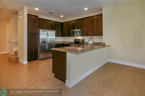 Plantation, FL 33325,117 Riverwalk Cir E.  #117