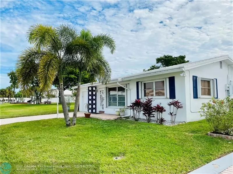 140 NW 25th Ct, Pompano Beach, FL 33064